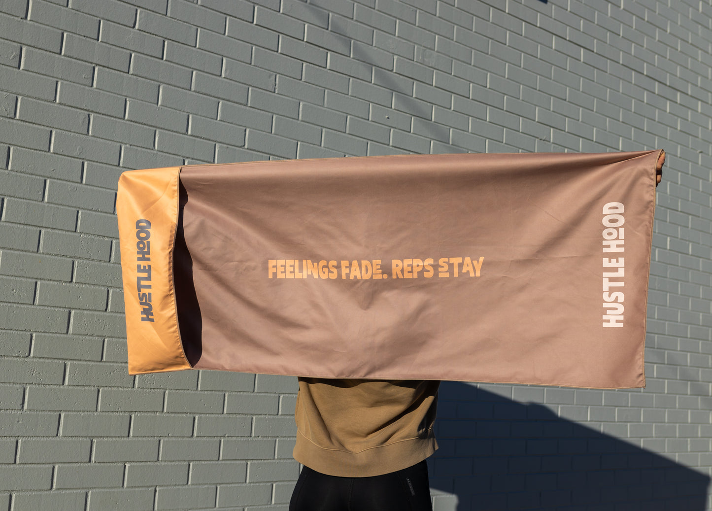 Hooded Towel 140cmx60cm - Feelings Fade