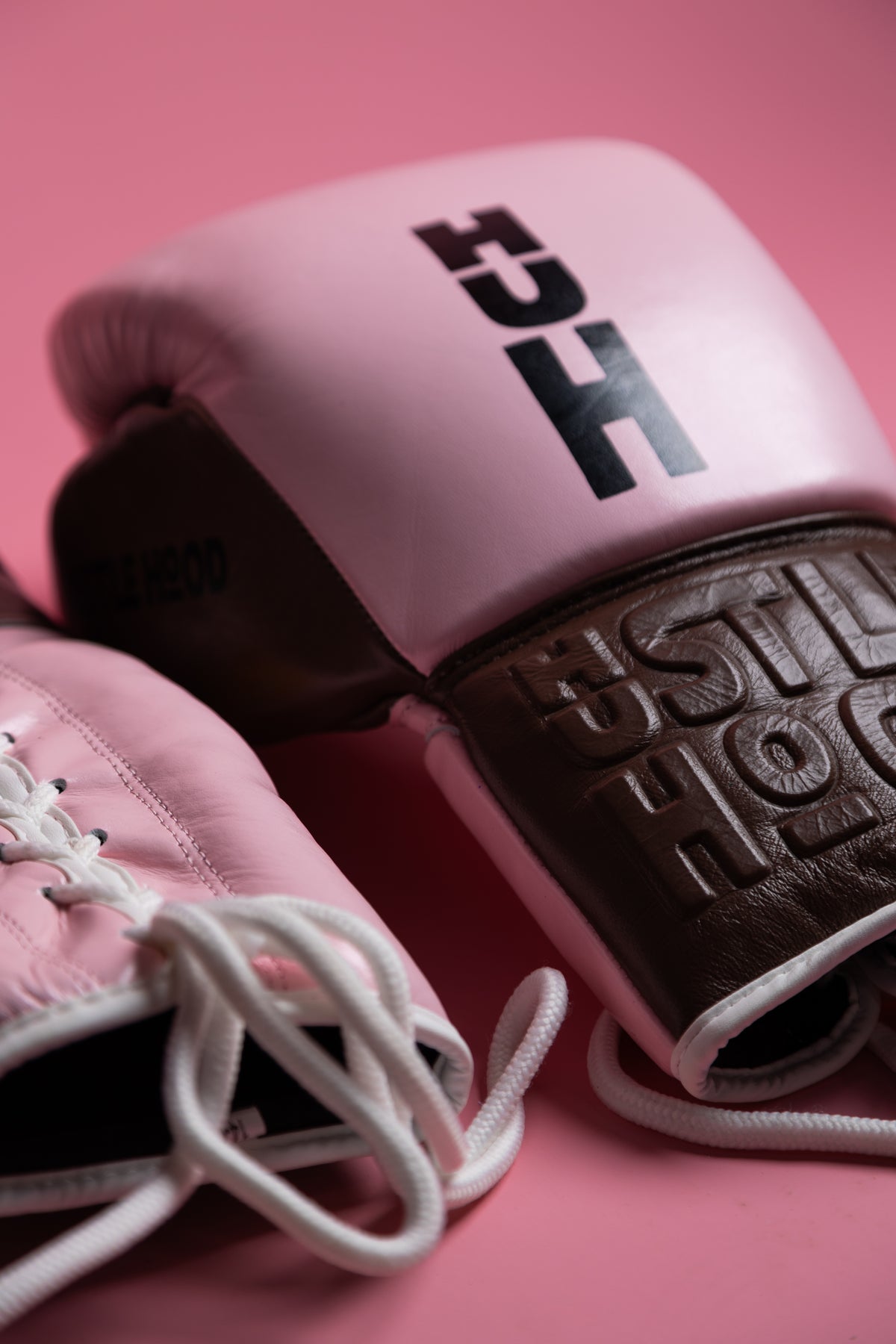 The Neapolitan Sparring Glove - 14oz
