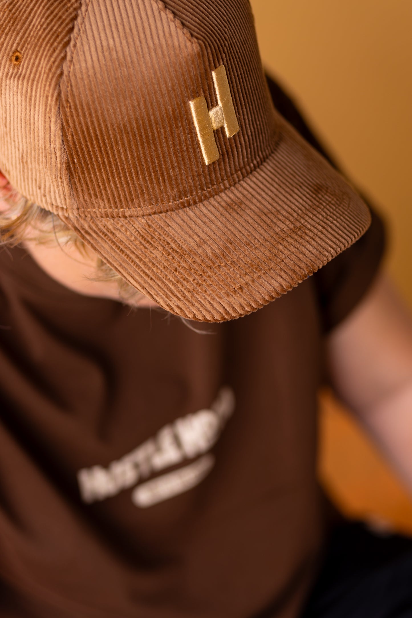 The Corduroy Snapback (Camel)