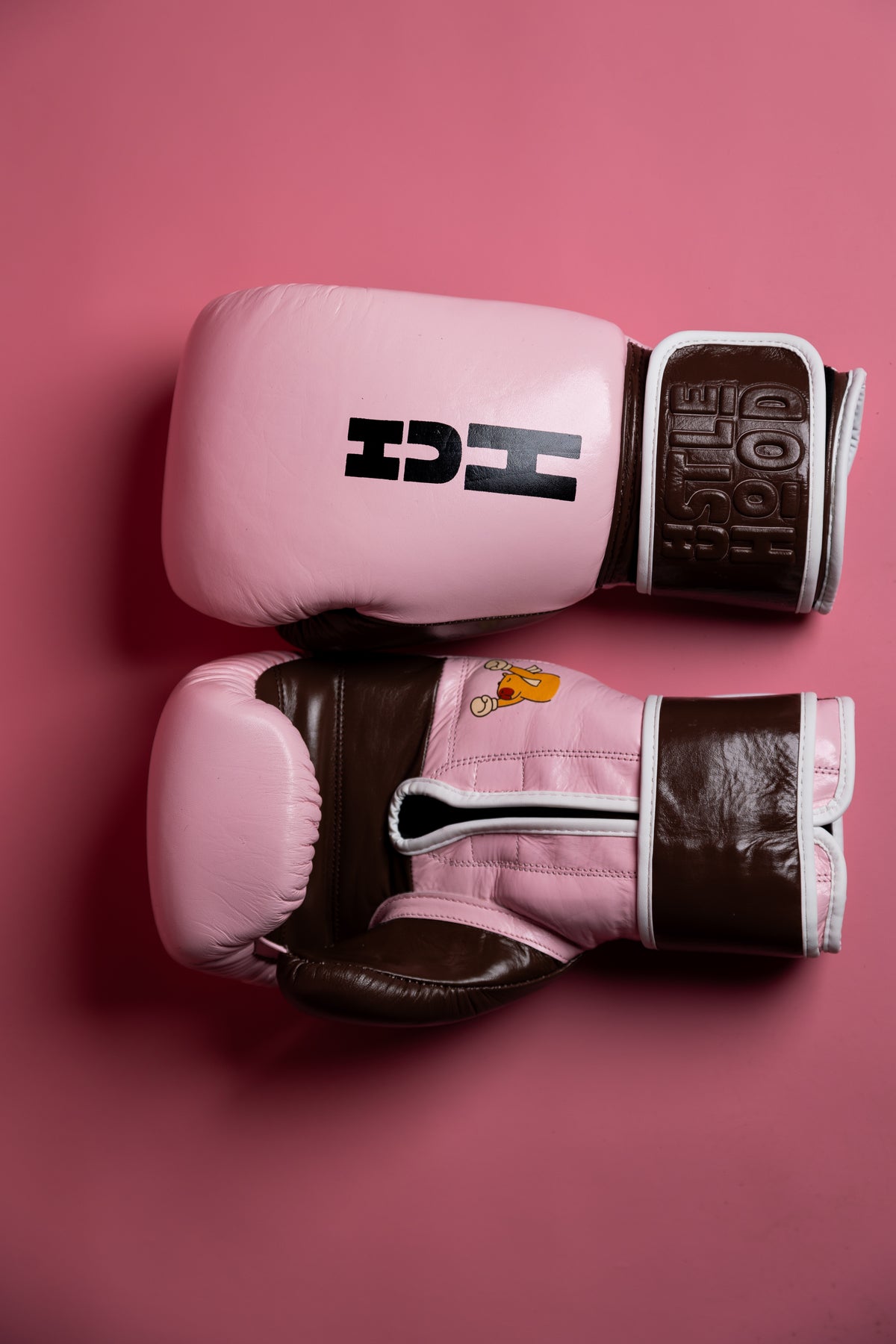 The Neapolitan Training Glove (Velcro) - 12oz